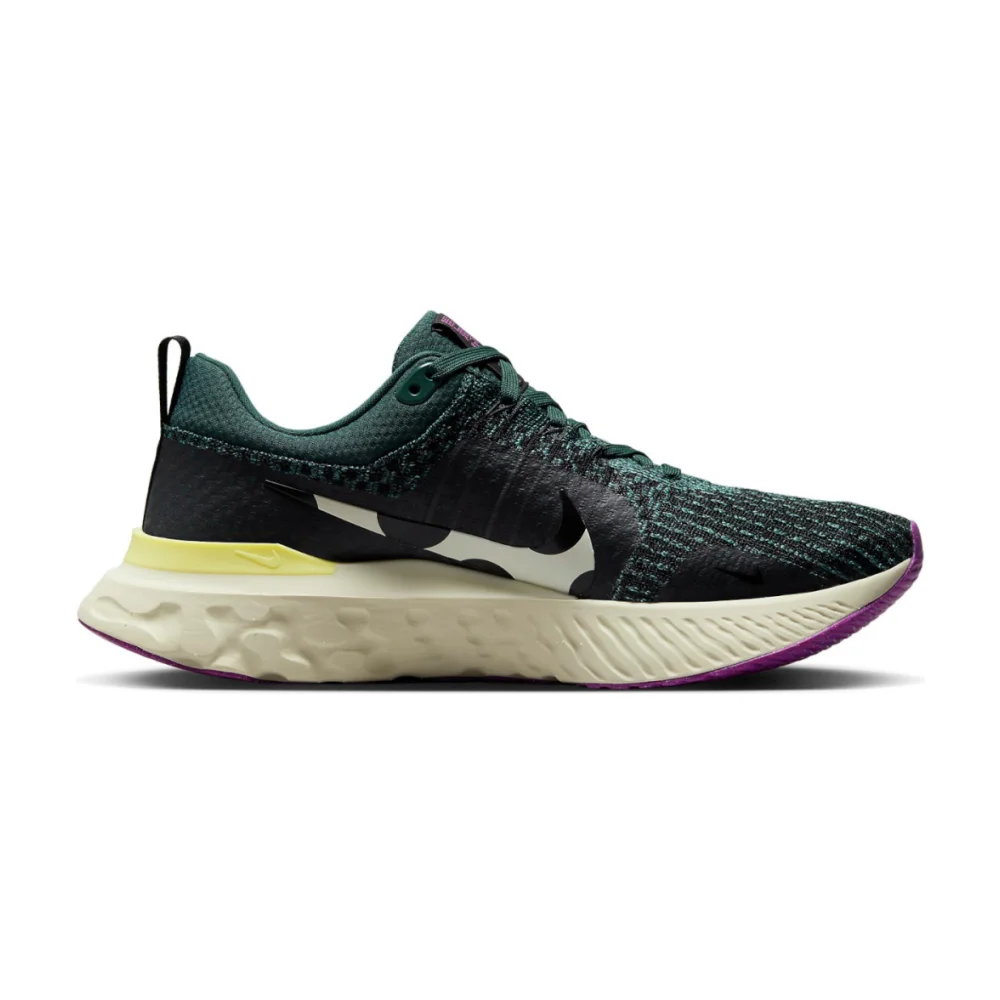 Nike React Infinity Run Flyknit 3 DZ3014-300 / grün