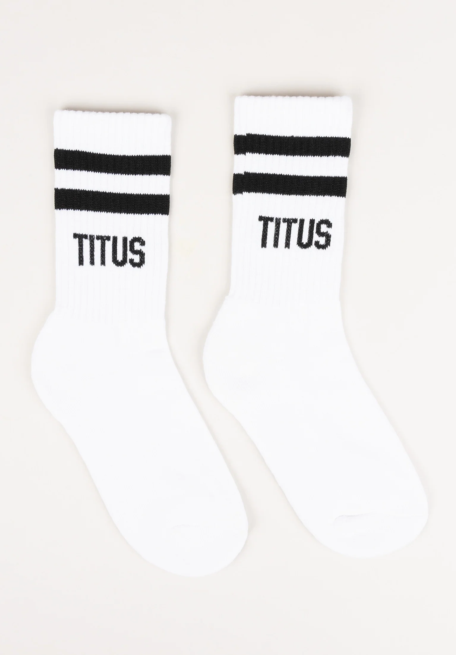 Titus Single