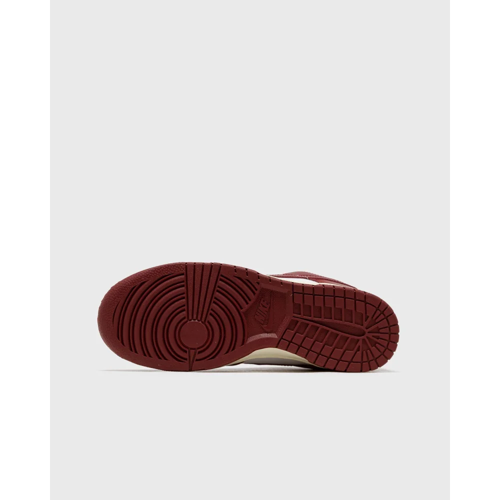 Nike Dunk Low WMNS PRM FJ4555-100 / rot