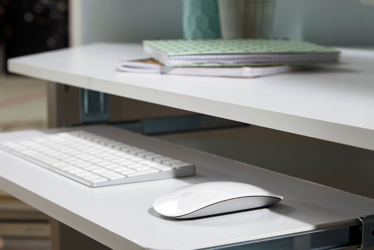 Wohnling Eckschreibtisch Computertisch Roman Weiß mit Tastaturauszug