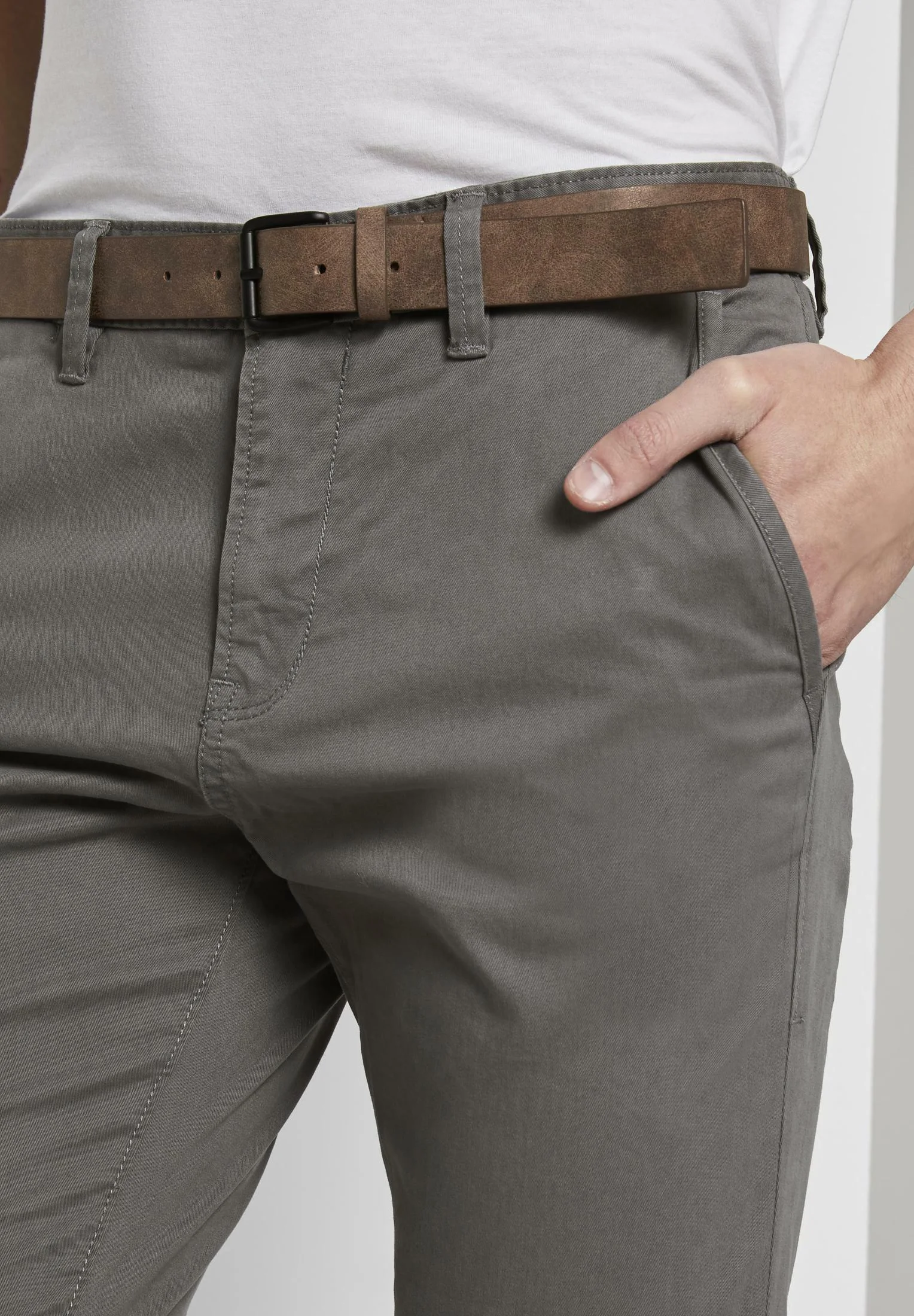 Pantalones vaqueros chinos TOM TAILOR