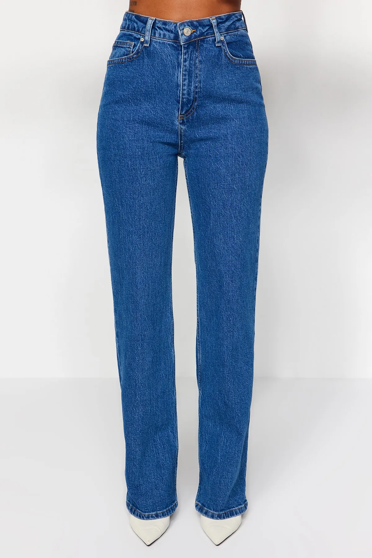 Trendyol Collection  Blaue bequeme Jeans mit hoher Taille und weitem Bein TWOAW24JE00069