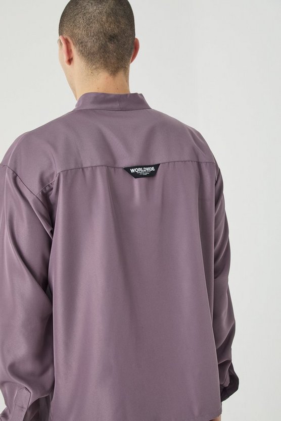 Kastiges kragenloses Twill-Hemd