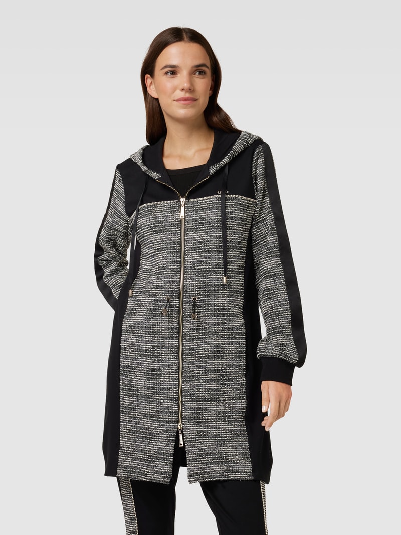 Sweatjacke mit Kapuze in schwarz