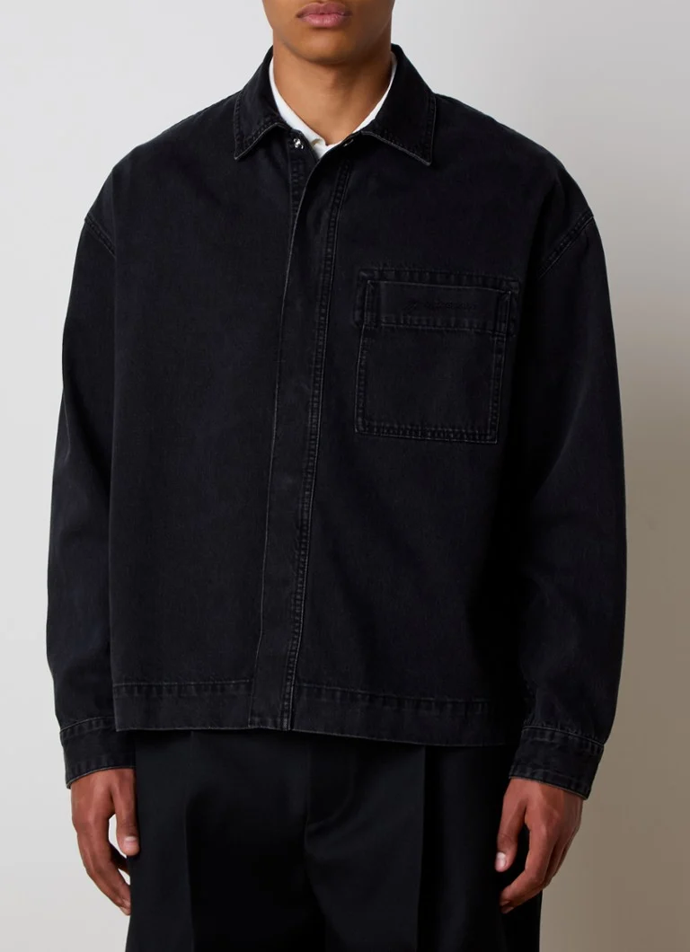 Sobretudo jeans Jacquemus com bolso no peito