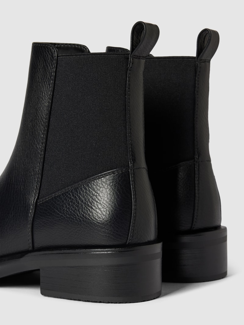 Stiefeletten mit abgerundeter Spitze Modell 'BLOOM' in schwarz