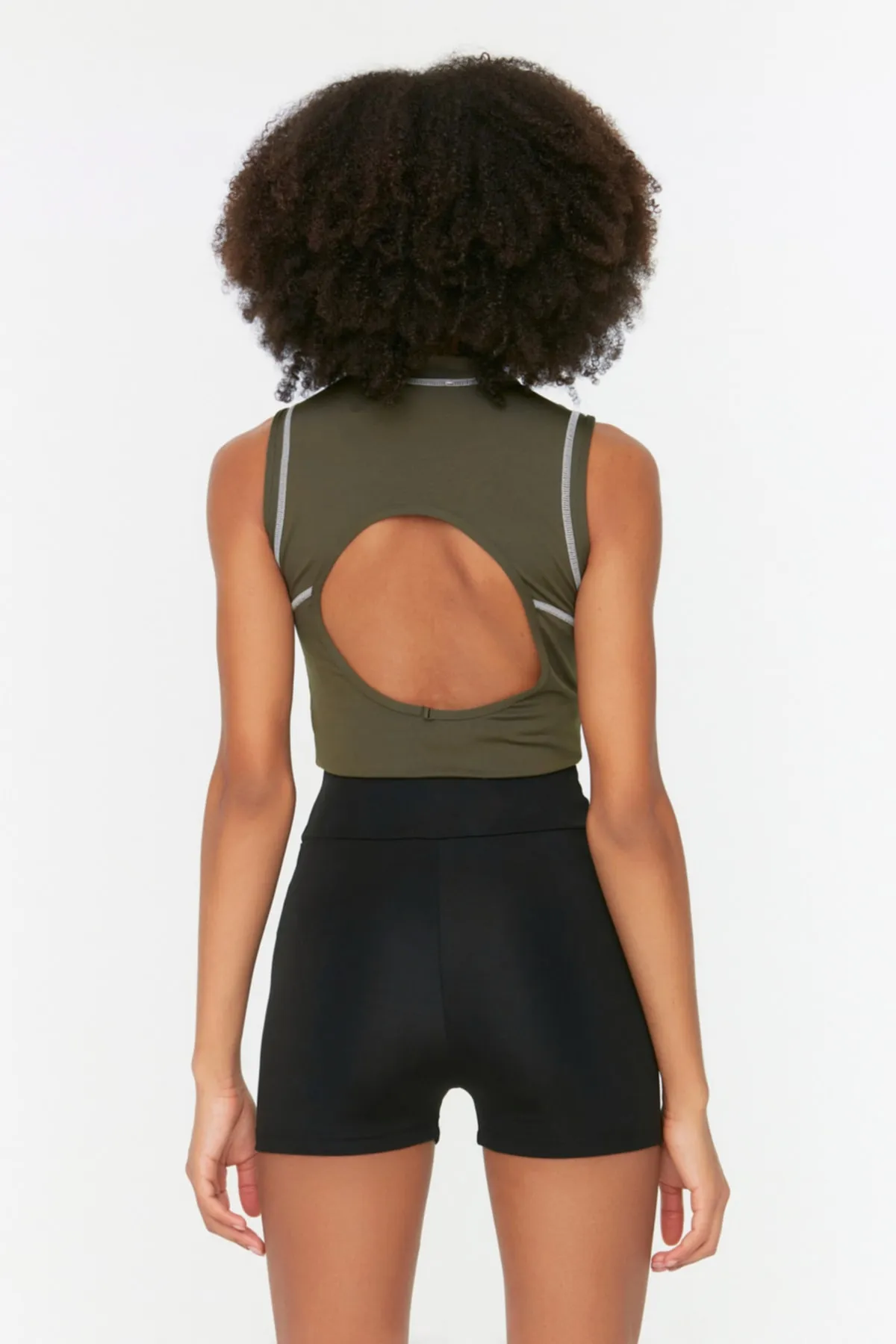Trendyol Collection  Schwarze dehnbare Yoga-Strick-Sportshorts/kurze Leggings TWOSS21TY0098
