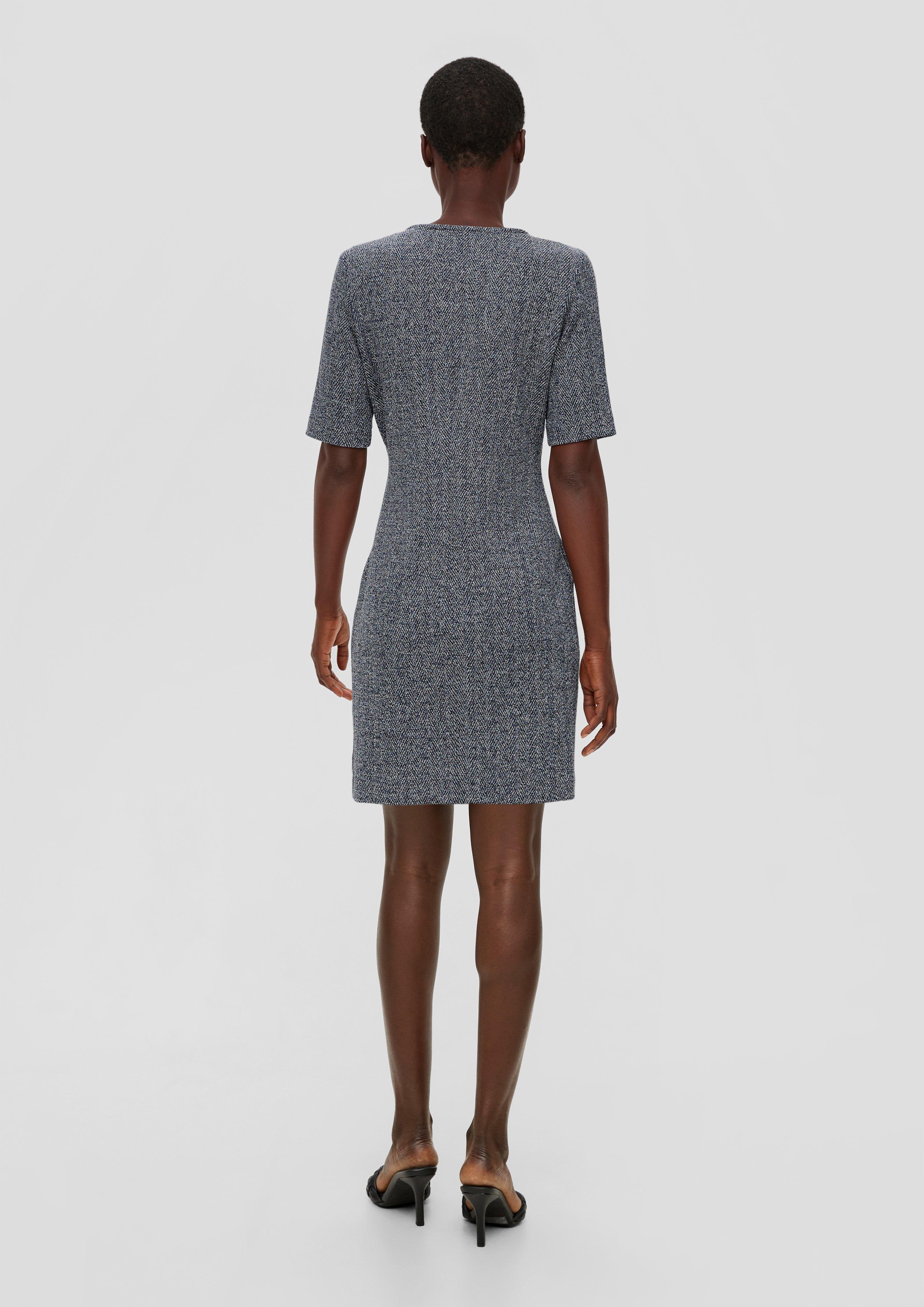 Interlockjersey-Kleid mit V-Ausschnitt  2141962-69Q1
