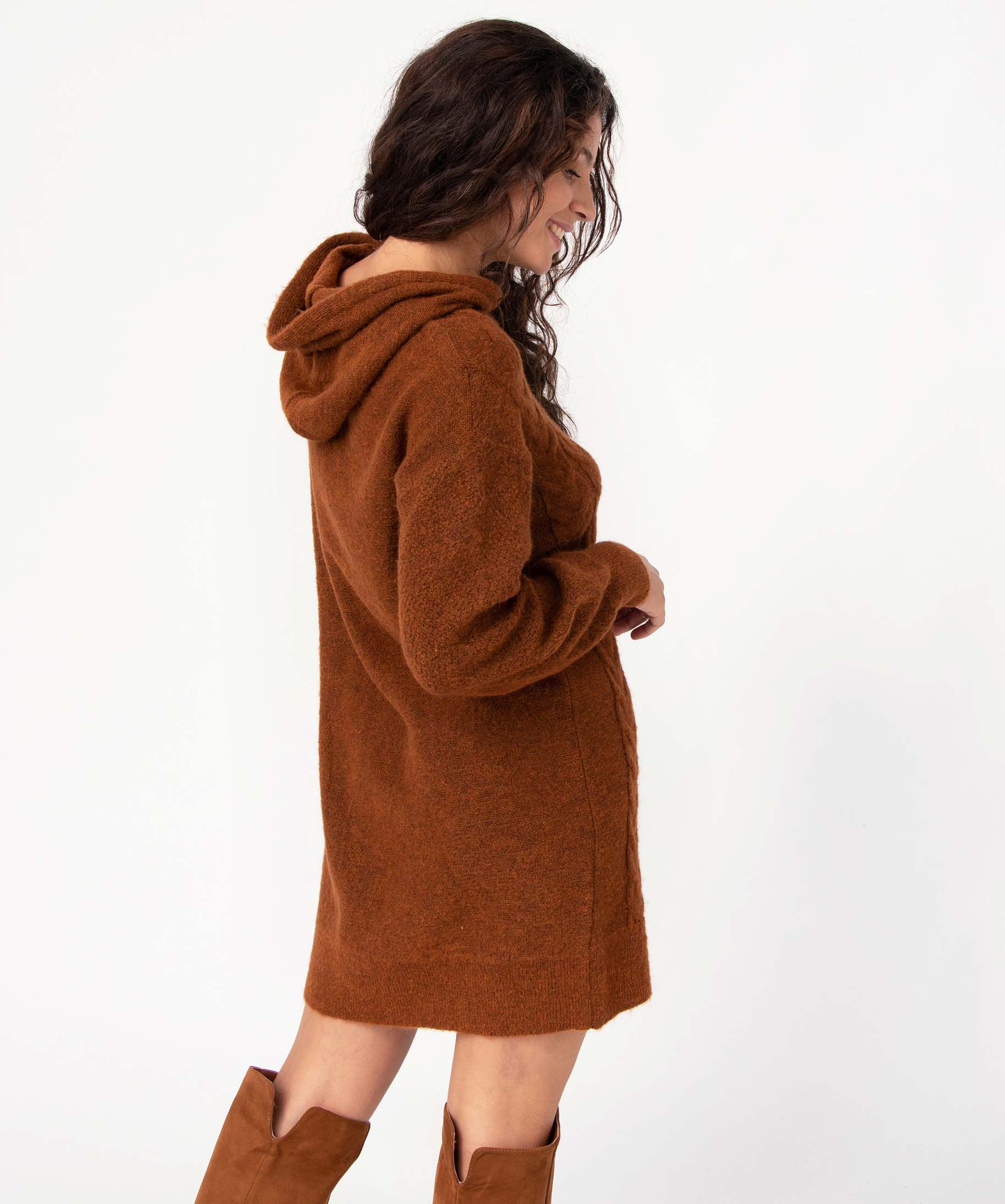 Robe pull femme en maille à capuche camel | GEMO