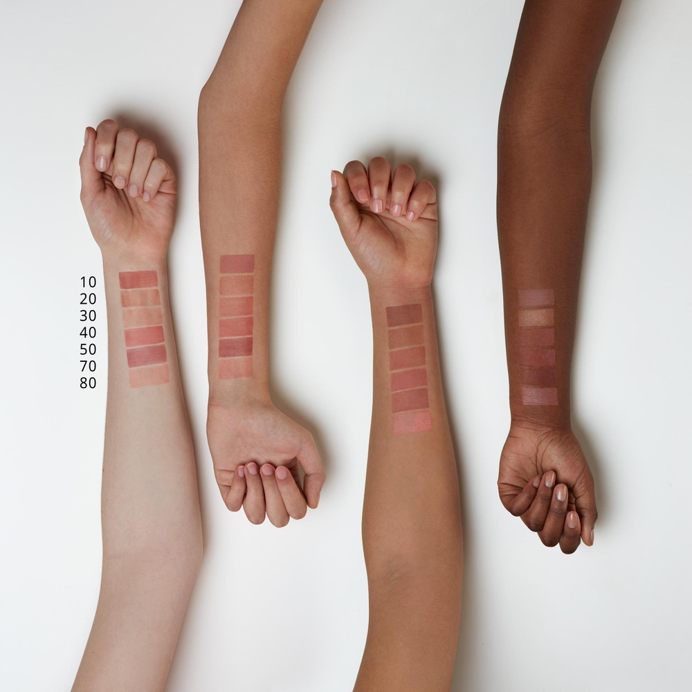 essence the blush 10 befitting Blush