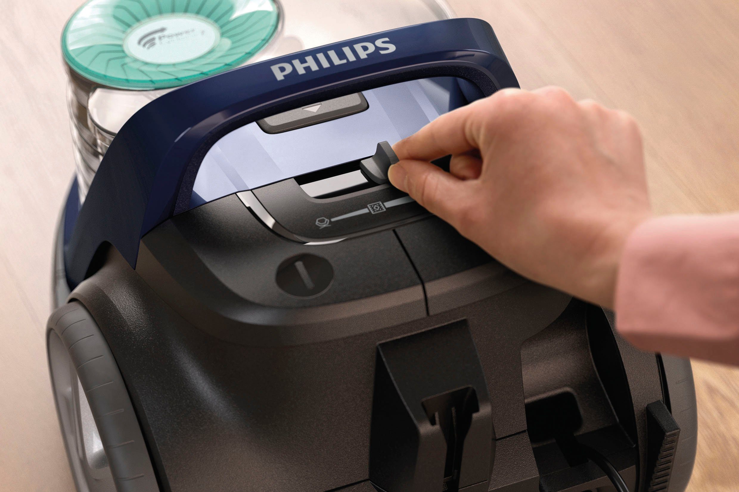 Philips Bodenstaubsauger FC9555/09, 900 W, beutellos, mit 1,5 l Fassungsvermögen und Tri-Active+-Düse