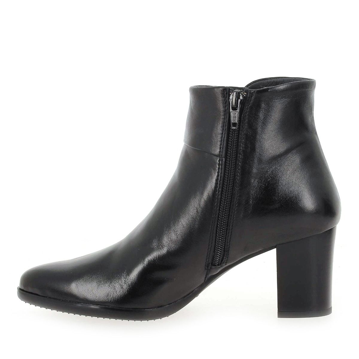Dolce  832 - Noir