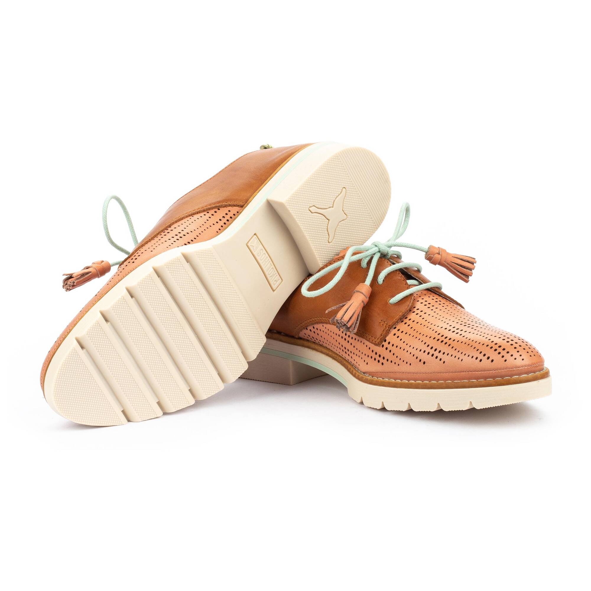 buty sznurowane - BLUSH