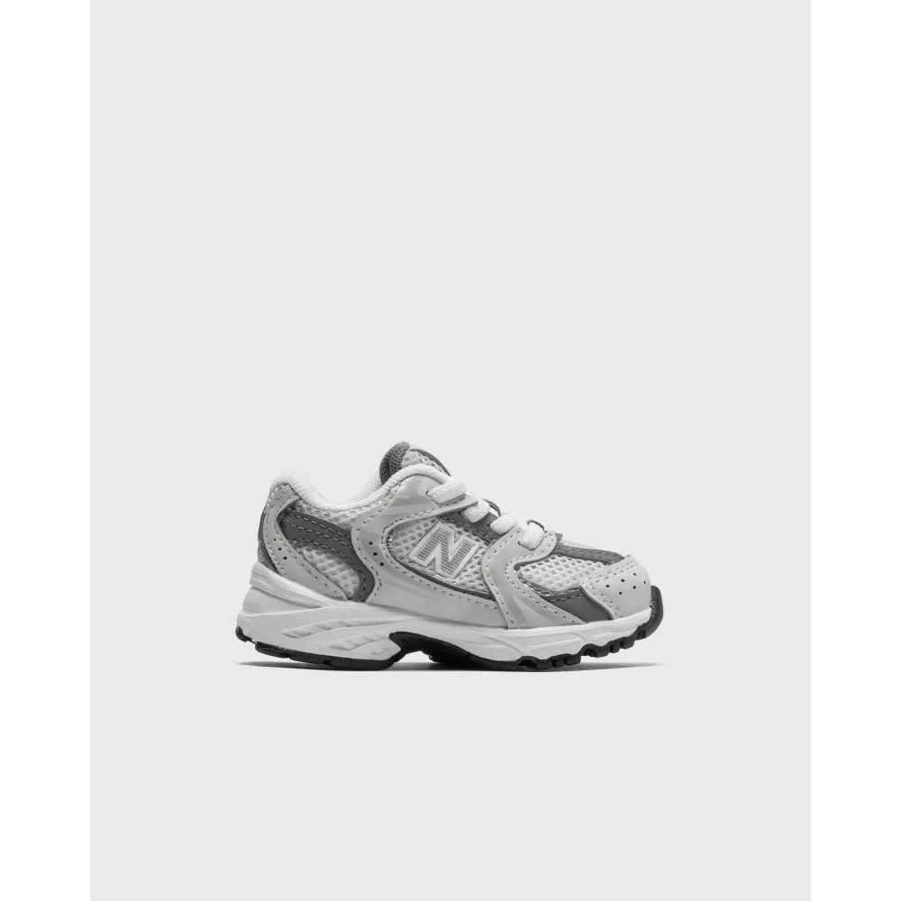 New Balance 530 IZ530CB / grau