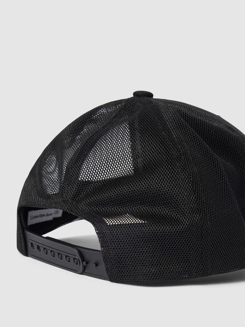 Trucker Cap mit Label-Print Modell 'ARCHIVE' in black