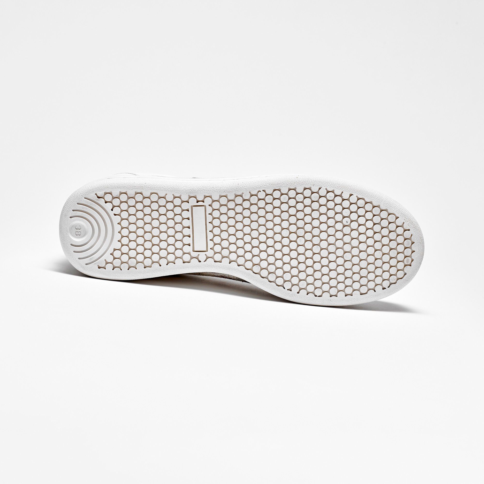 Tennis zippées en cuir perforé