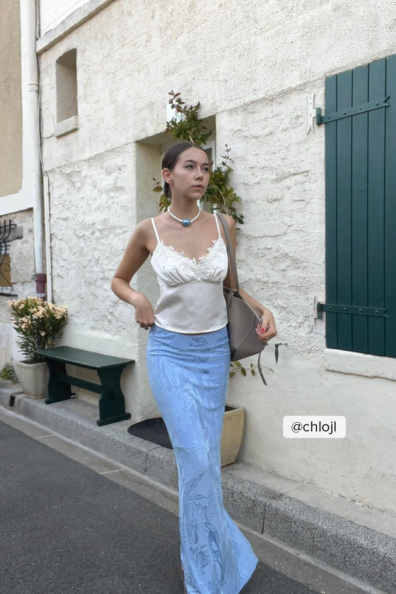 Cropped-Top aus Satin mit Spitze