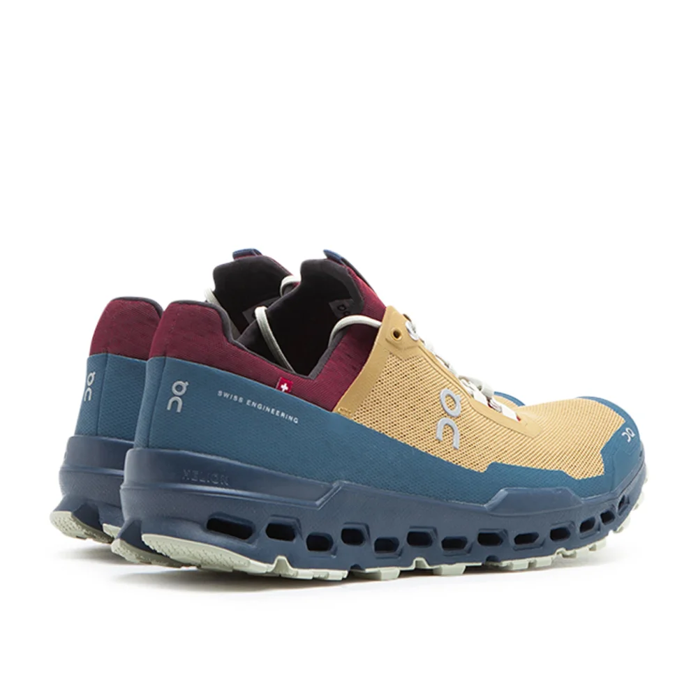 ON Cloudultra 44.98429 / bunt