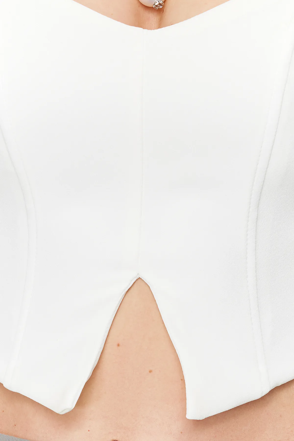 Trendyol Collection  Weißes, bauchfreies, gewebtes Braut-Bustier TPRSS24BS00001