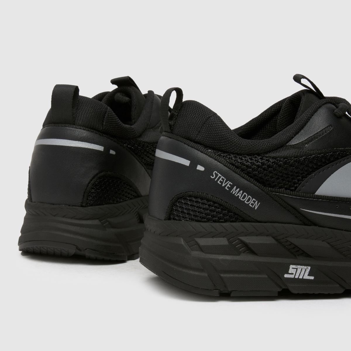 Steve Madden Propel 3 sportcipő fekete színben