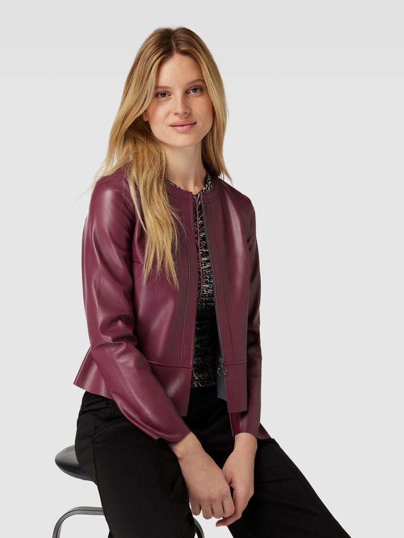 Jacke in Leder-Optik in bordeaux rot