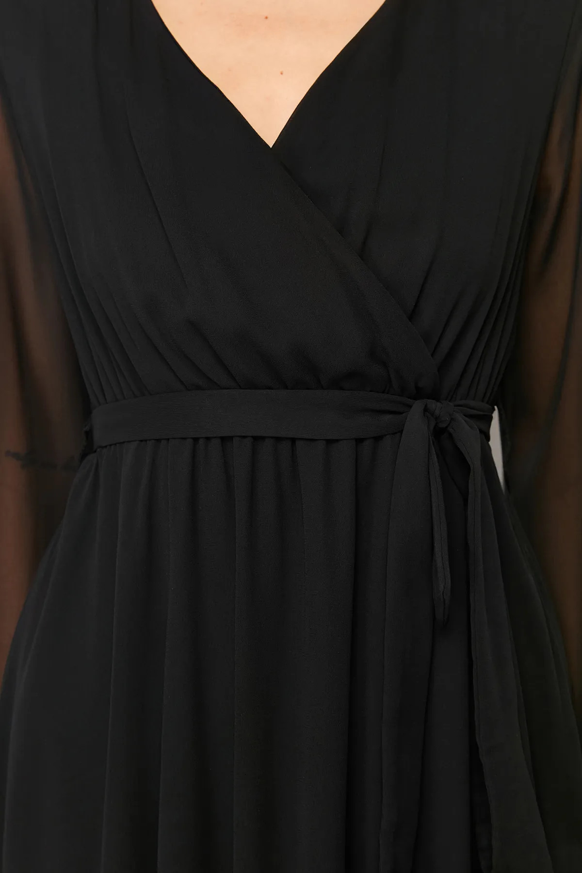 Trendyol Collection  Schwarzes, zweireihiges Webkleid mit Gürtel TWOAW20EL0789