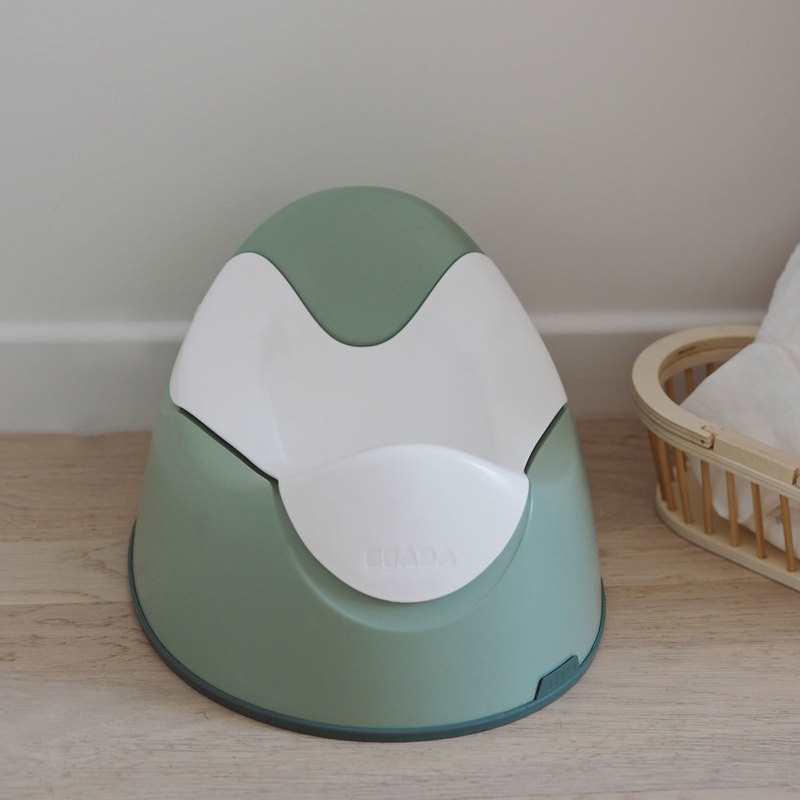 Pot d'apprentissage ergonomique vert sauge Beaba