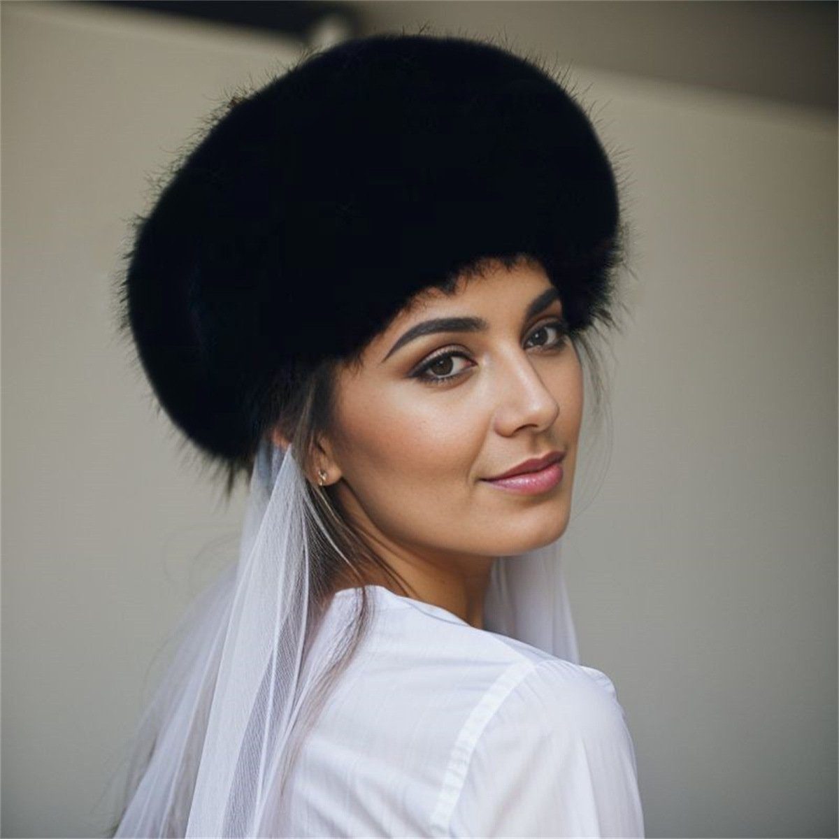 flowgoer Fischerhut Damen Pelz Cossack Russischer Hut mit dickem Warmfutter Praktischer Pelz-Kosakenhut mit warmem Futter für Damen auf Reisen