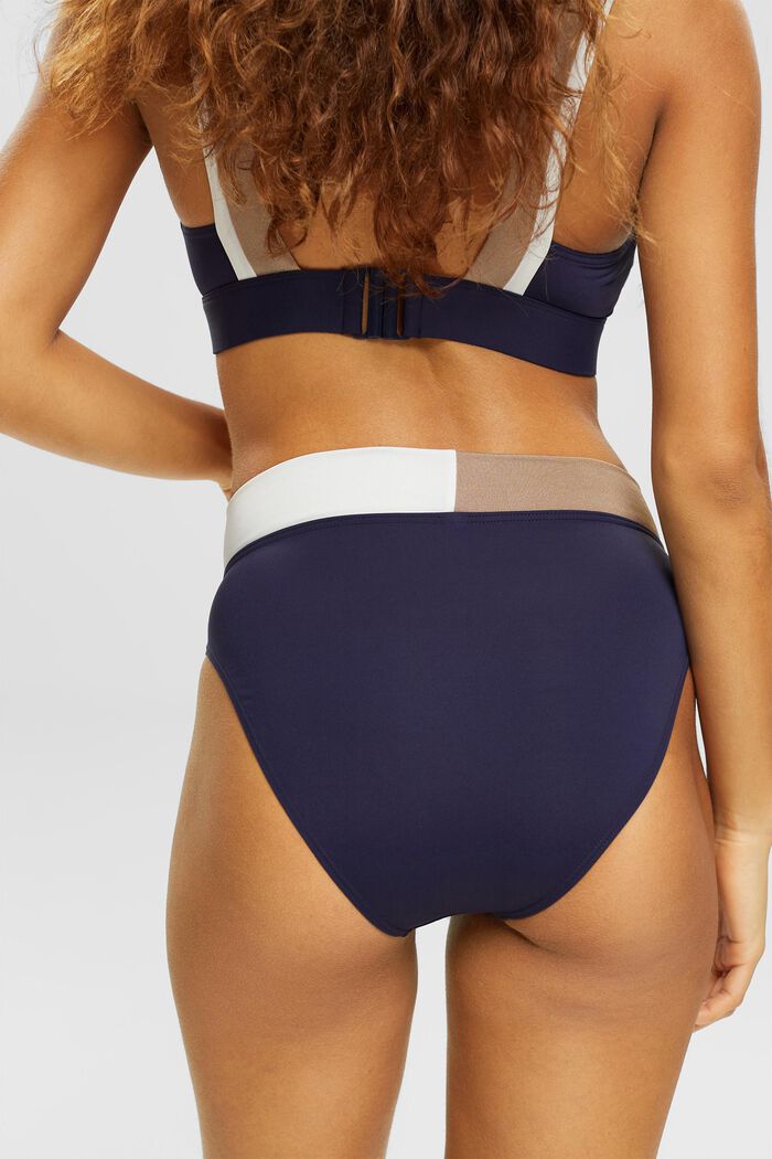 Dreifarbige Bikinihose mit mittelhohem Bund