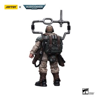 Warhammer 40k Actionfigur 1/18 Astra Militarum Cadian Command Squad Veteran with Master Vox 12 cm