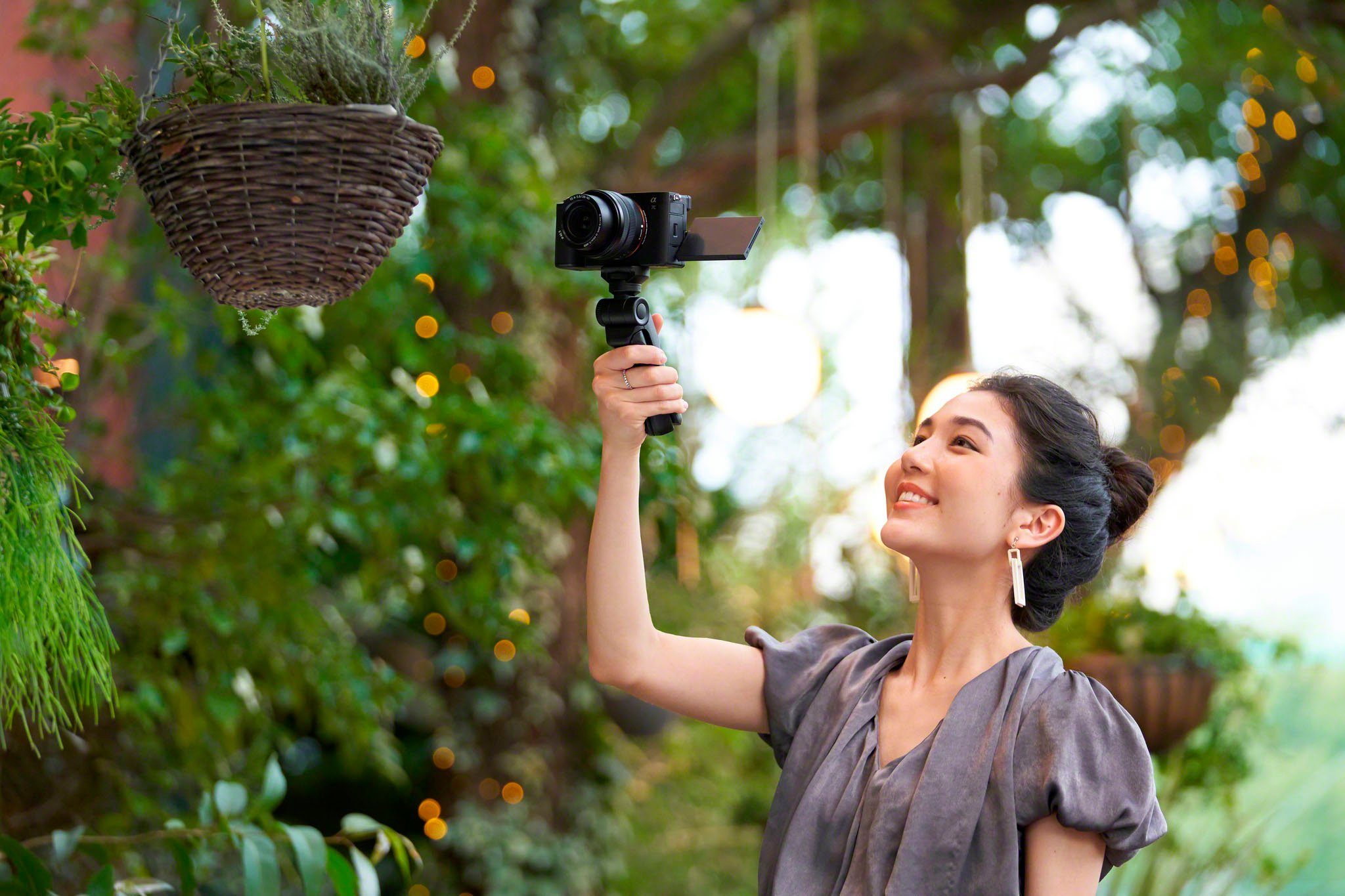 Sony A7C Systemkamera (24,2 MP, 4K Video, 5-Achsen Bildstabilisierung, NFC, Bluetooth, nur Gehäuse)