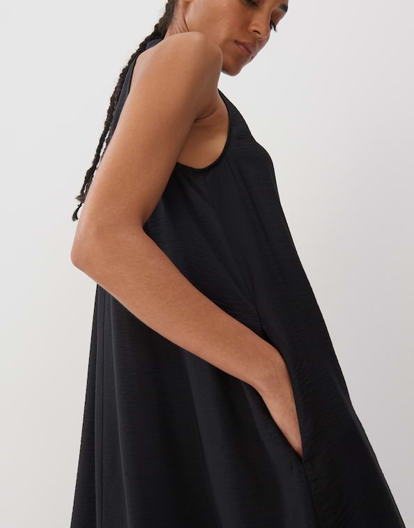 Neckholderkleid Qamali