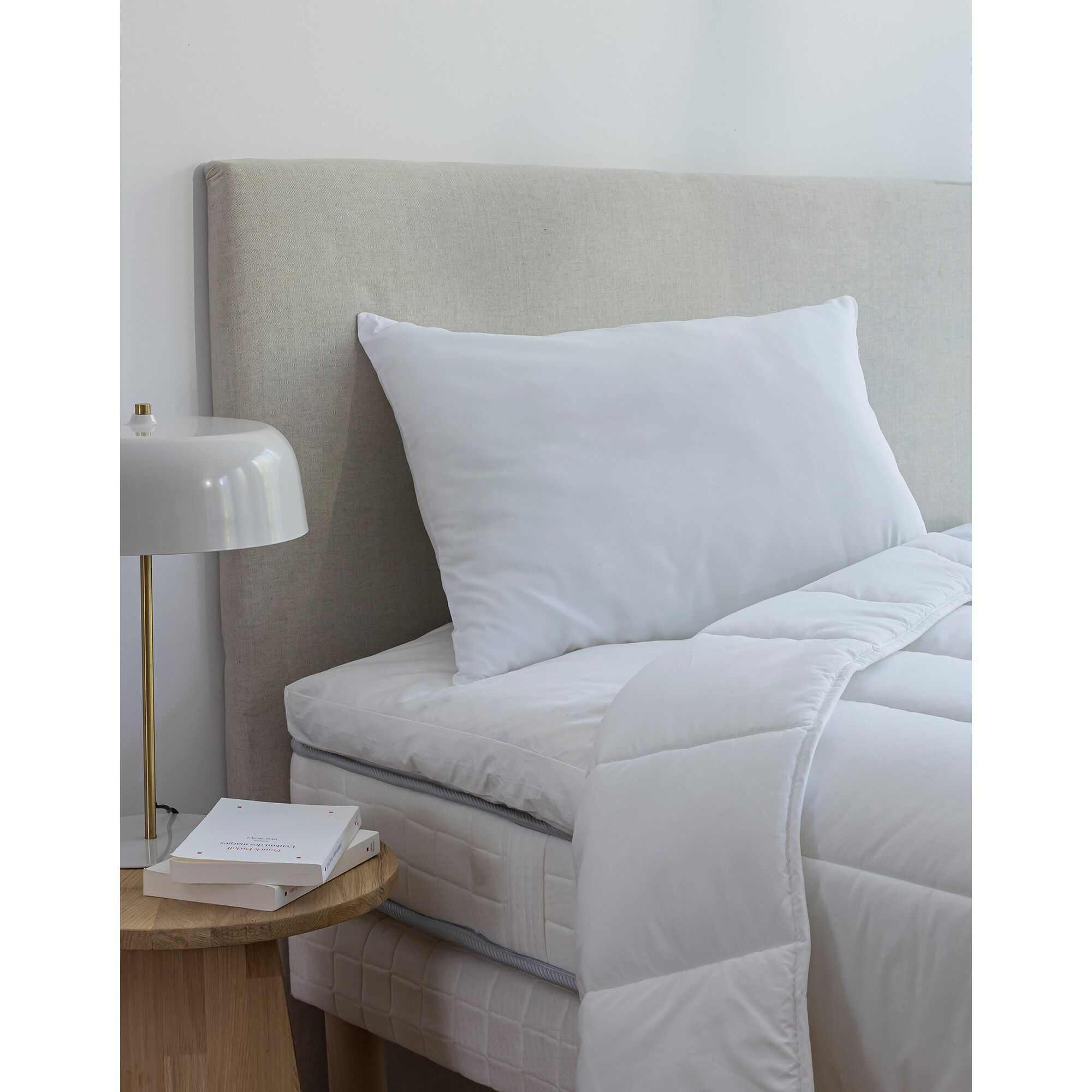 Oreiller microfibre confort moelleux