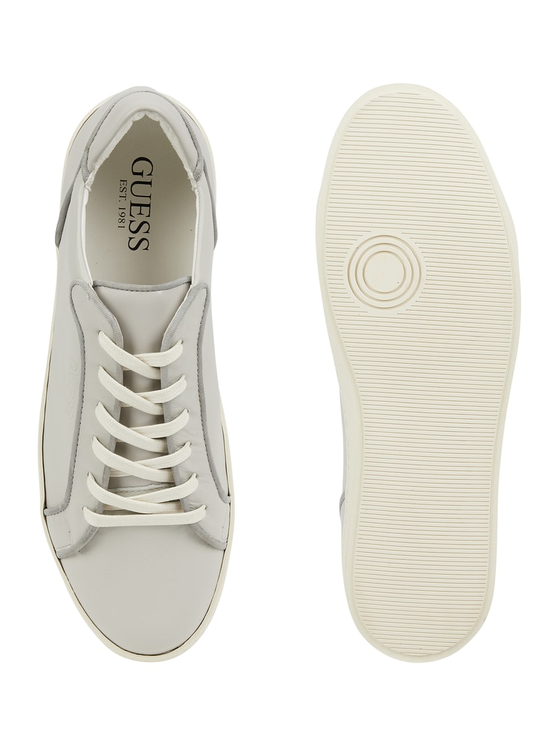 Sneaker aus Leder in weiß