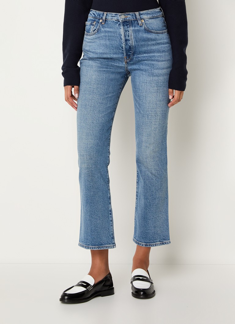 Pantaloni scurți din denim ARMEDANGELS cu talie înaltă și croială dreaptă, confecționați dintr-un amestec de bumbac organic.