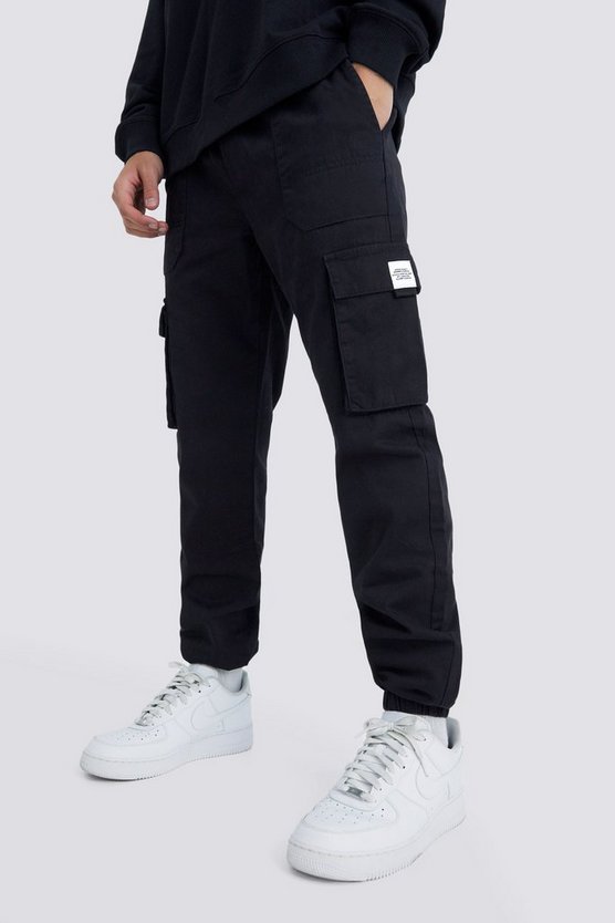 Slim-Fit Cargo-Jogginghose mit elastischem Bund und Schnalle