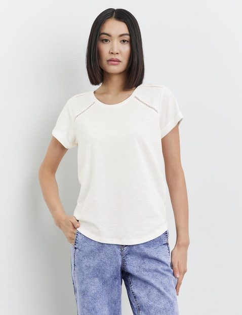 T-Shirt mit Häkelspitzen-Details