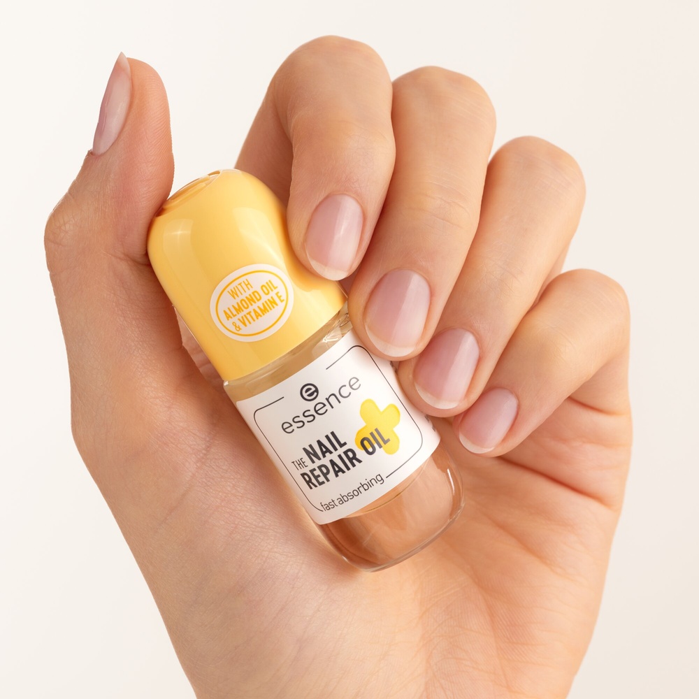 essence THE NAIL REPAIR OIL huile réparatrice pour ongles Huile Pour Les Ongles