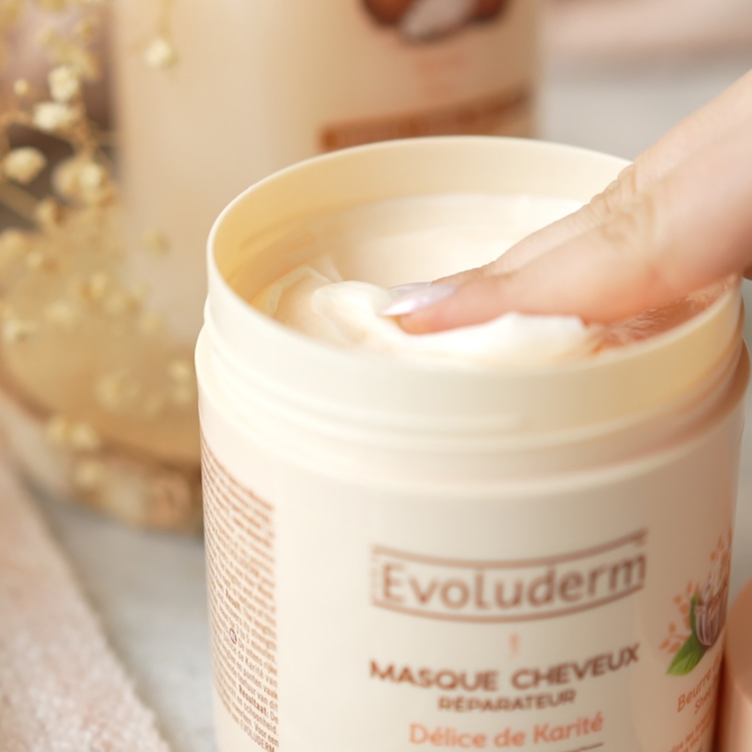 „Evoluderm Sheet Delight“ atkuriamoji plaukų kaukė