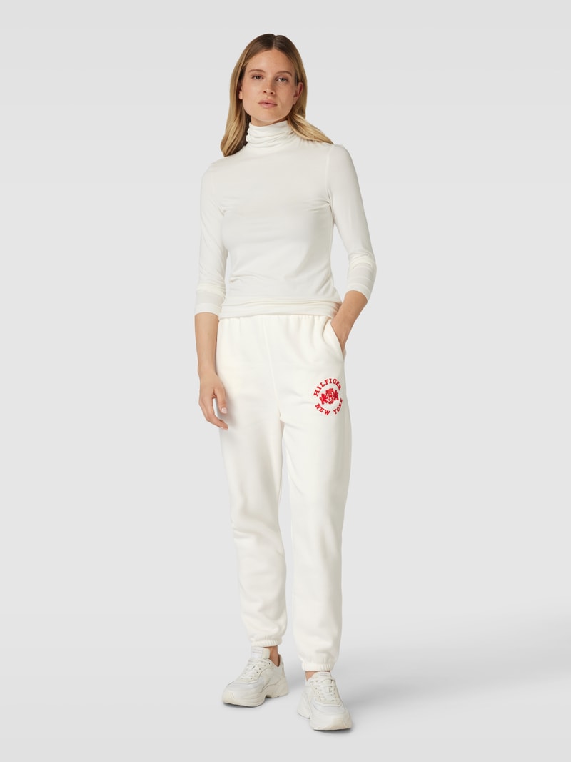 Sweatpants mit Label-Detail Modell 'VARSITY FLOCK' in ecru