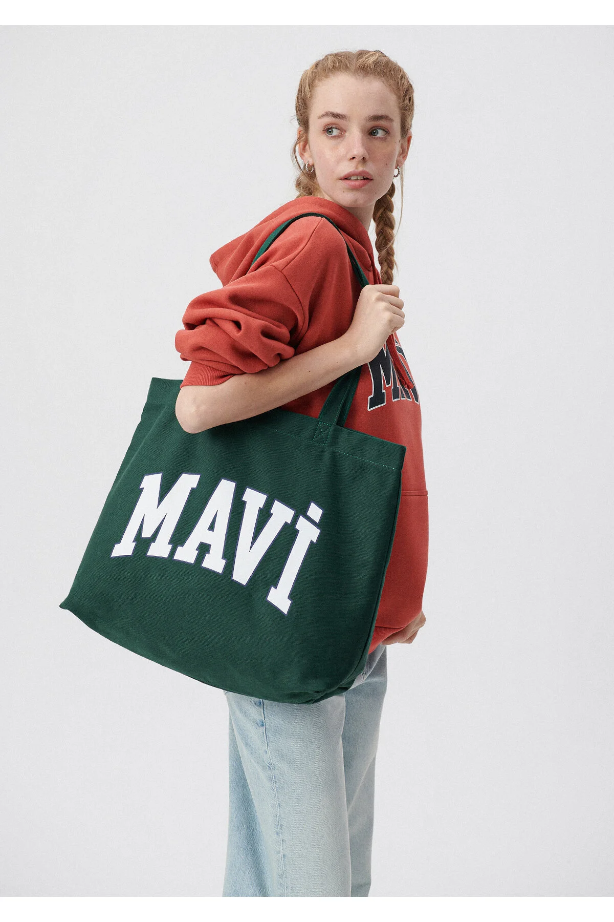 Mavi  Grüne Umhängetasche mit Logo-Aufdruck -1912022-34522