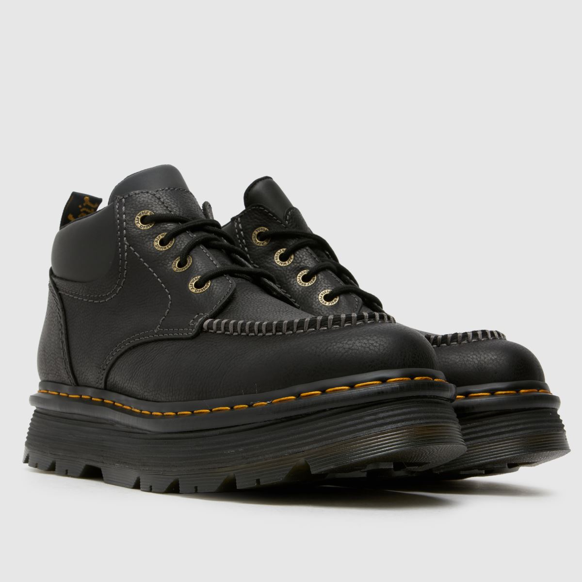 Dr. Martens zebcakk cipők fekete színben
