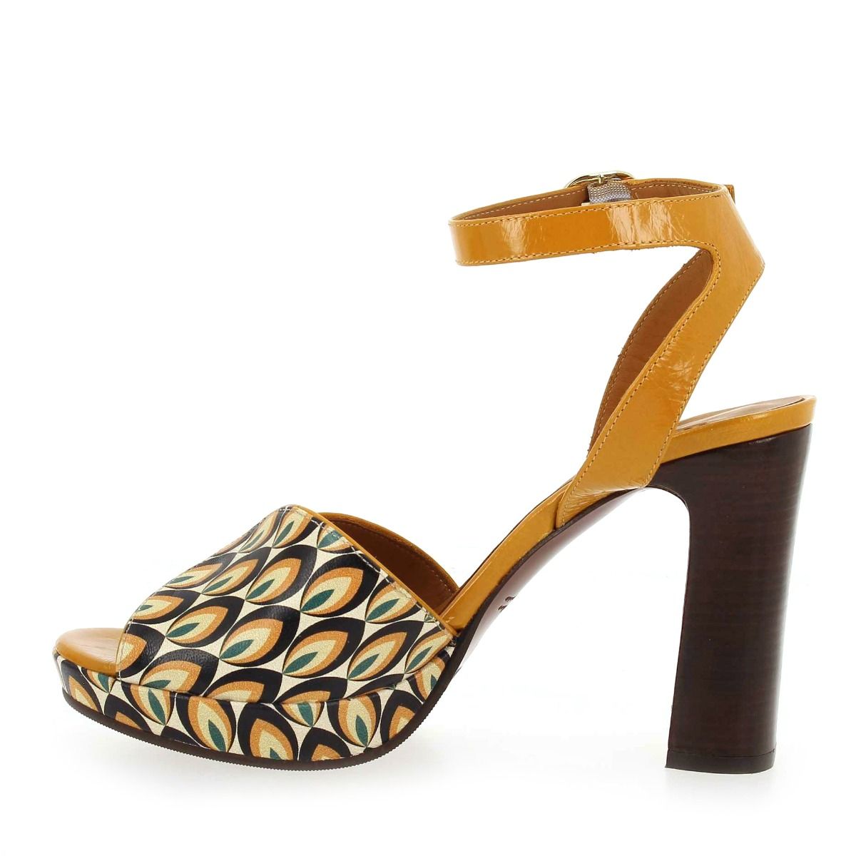 Chie Mihara  CAIPE T 42 - Camel Multi