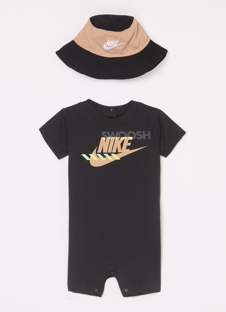 Dvoudílná sada overalu a klobouku Nike