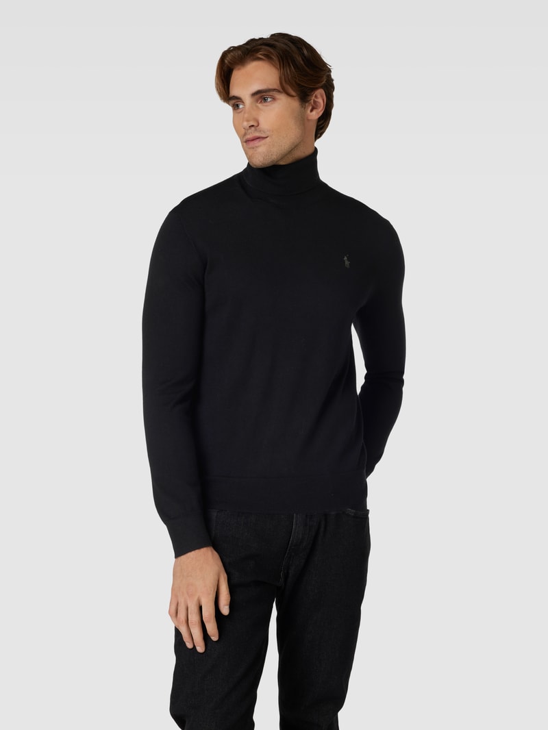 Strickpullover mit Rollkragen in schwarz