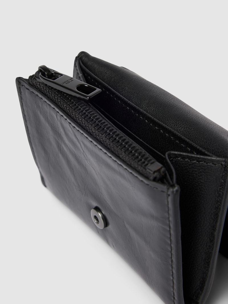 Portemonnaie mit Label-Details Modell 'AISSA' in schwarz