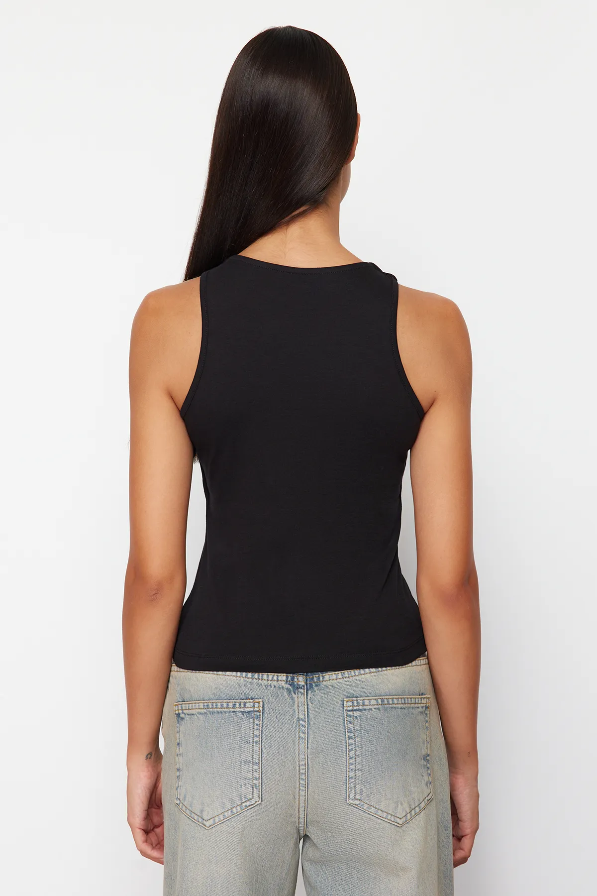 Trendyol Collection  Schwarz-Steinfarbenes, eng anliegendes/flexibles 2er-Pack gestricktes Tanktop aus Baumwolle mit Neckholderkragen TWOSS24AL00049
