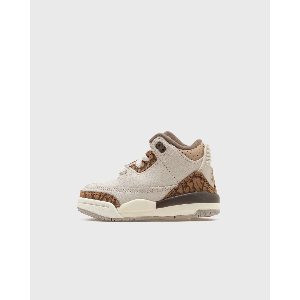 NIKE JORDAN 3 Retro TD DM0968-102 / braun