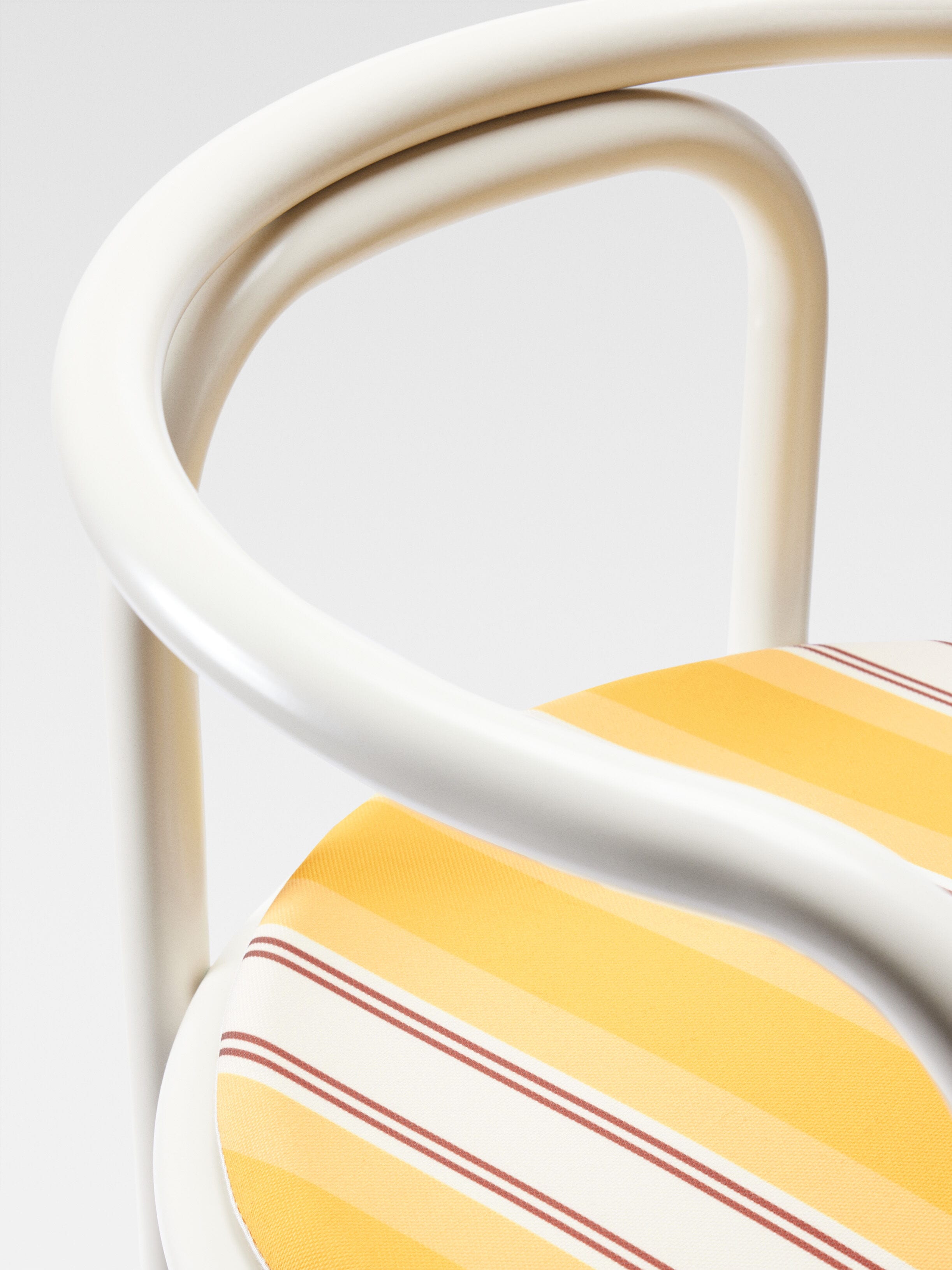 Jacquemus + Exteta