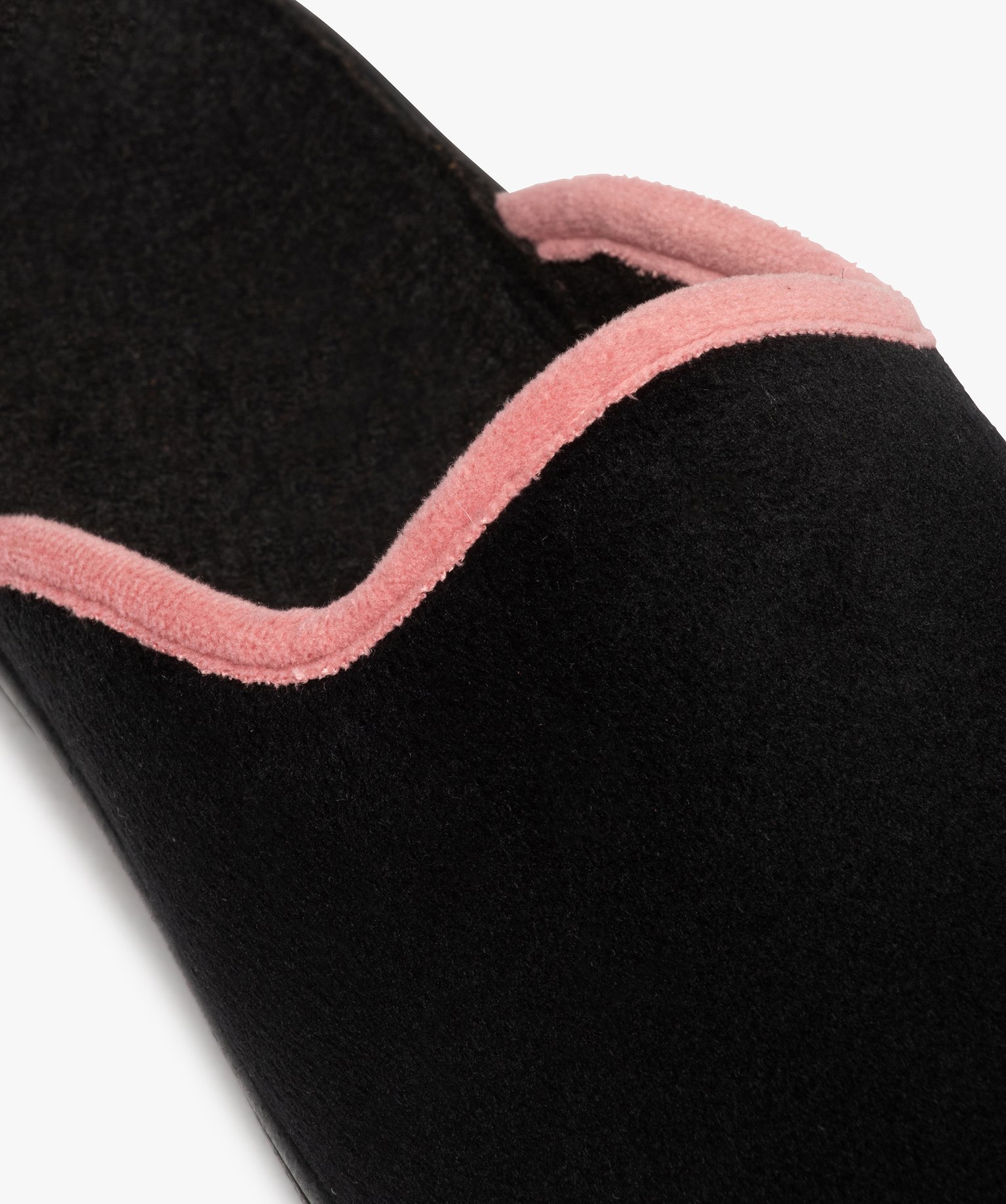 Chaussons femme confort mules en velours ras uni noir | GEMO